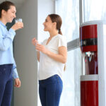 Ofis ve İş Yerleri İçin En İyi Su Arıtma Çözümleri: Sebil mi, Tezgah Altı mı?